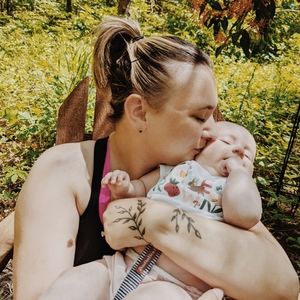 Meet your Posher, Brooke